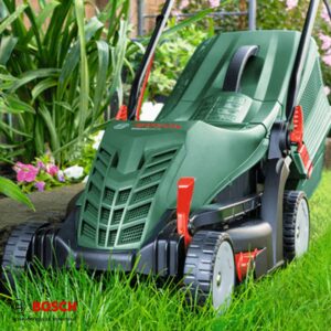 BOSCH UniversalRotak 34-405 Kосилка за трева