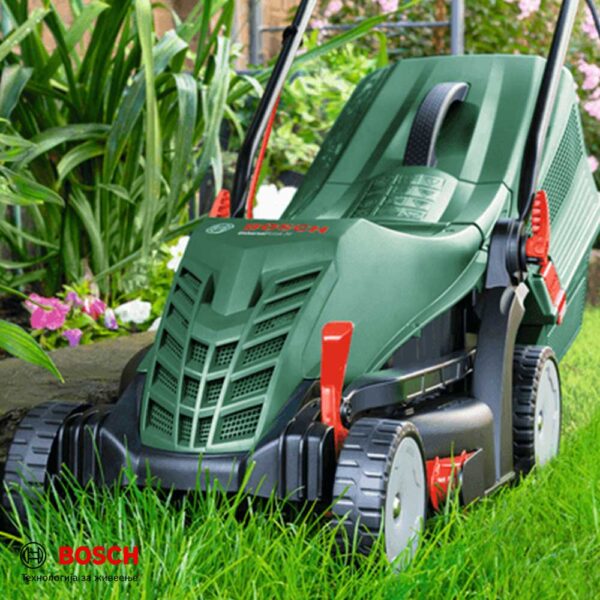 BOSCH UniversalRotak 34-405 Kосилка за трева